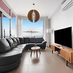 View Grand